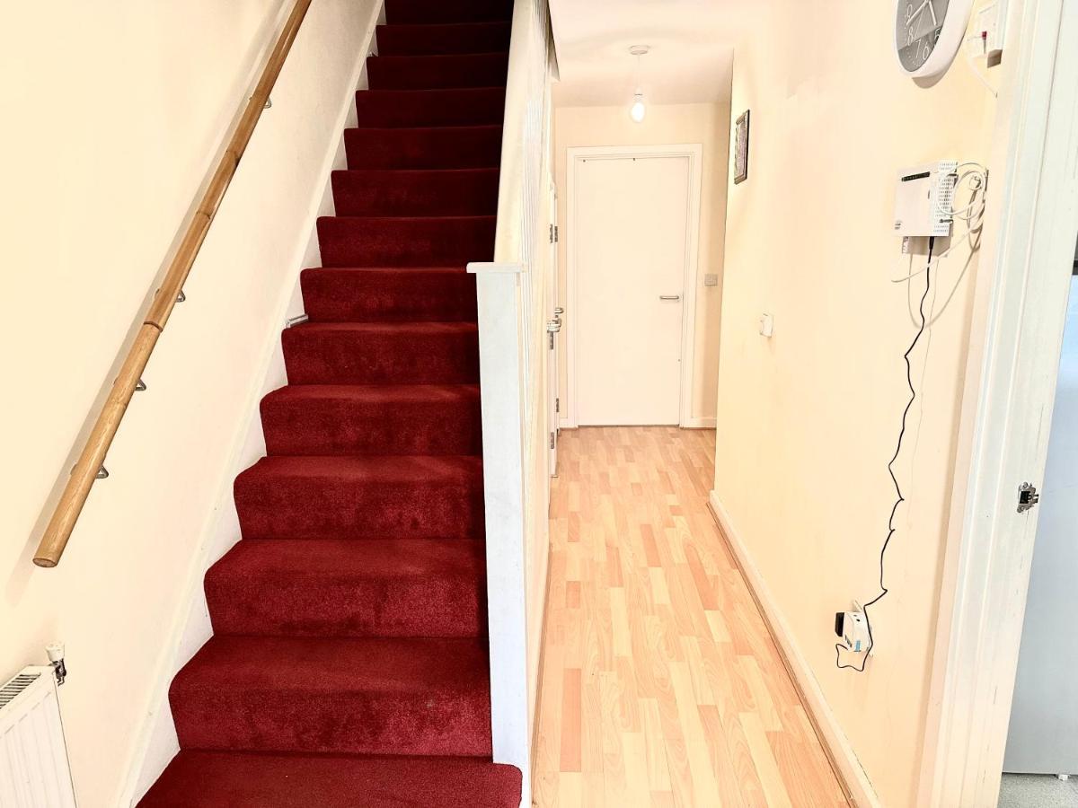 Comfortable Private Room In Bermondsey Лондон Екстер'єр фото
